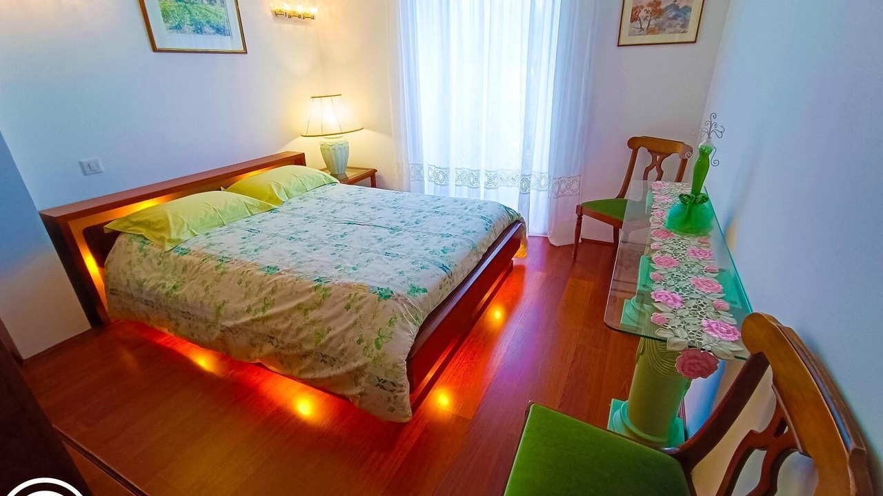 Photo of Bedroom in Saint-Vincent-Rive-d'Olt