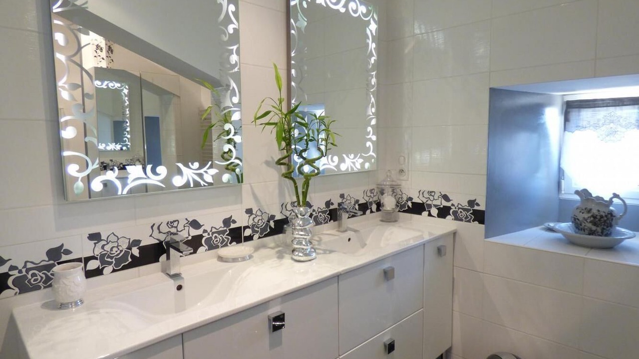 Photo of Bathroom in Saint-Vincent-Rive-d'Olt