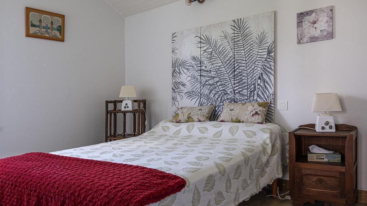Photo of Bedroom in Castelnau-Montratier-Sainte-Alauzie