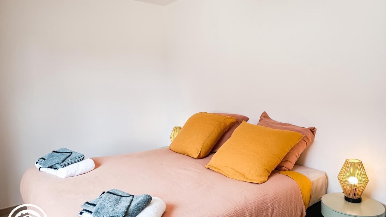 Photo of Bedroom in Tour-de-Faure