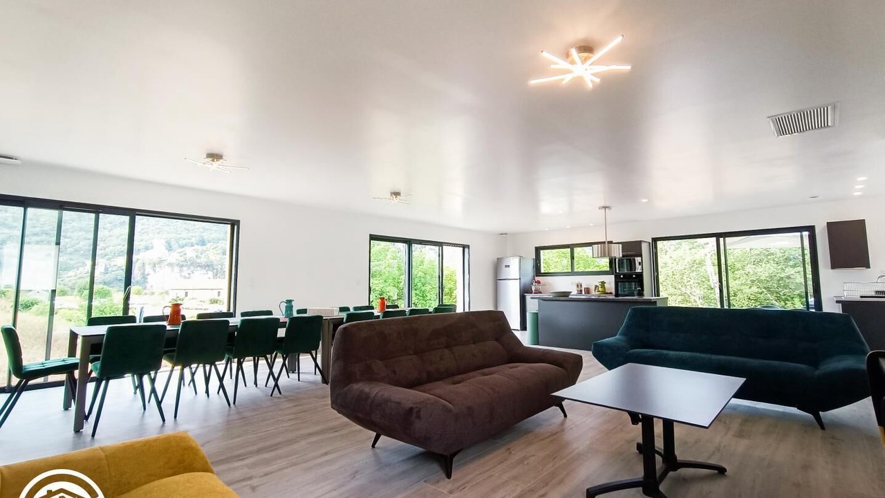 Photo of Livingroom in Tour-de-Faure