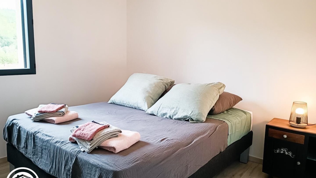 Photo of Bedroom in Tour-de-Faure