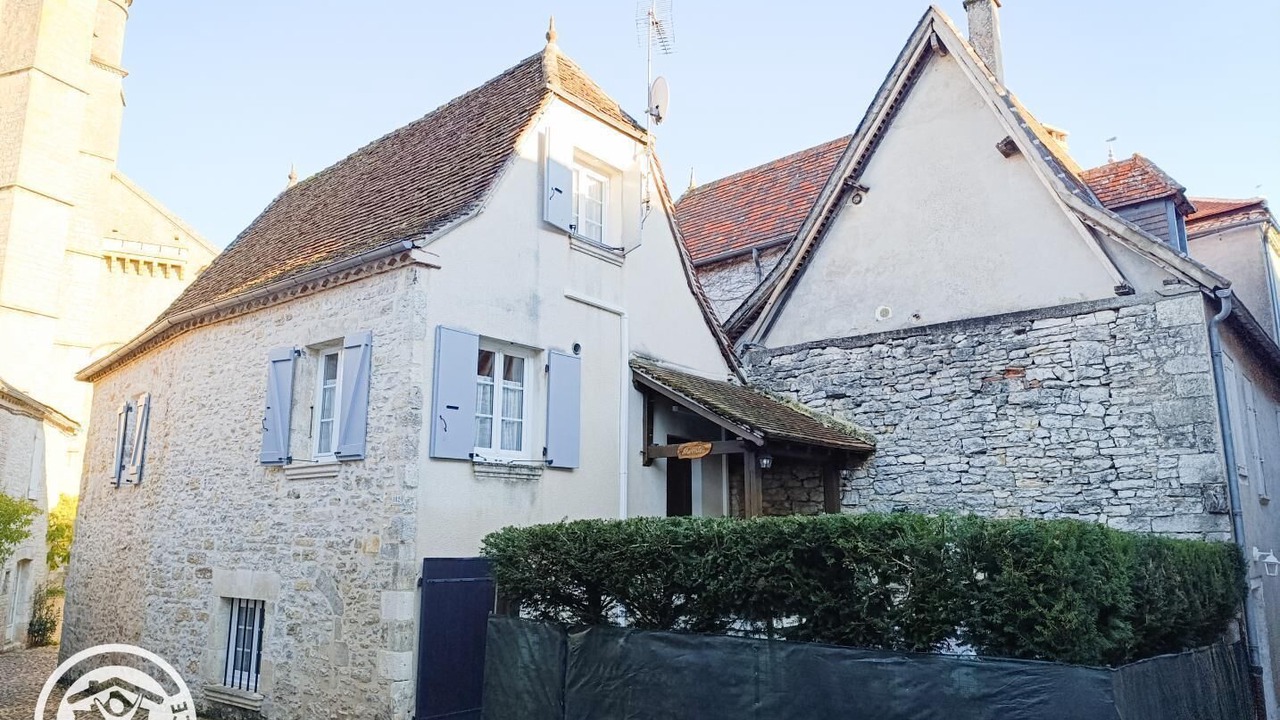 Photo of Outdoor in Martel