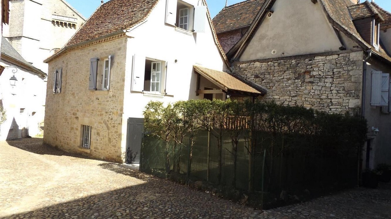 Photo of Outdoor in Martel