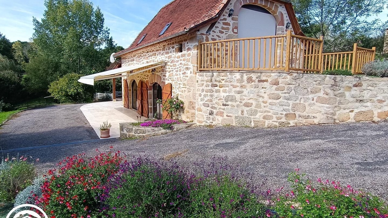 Photo of Outdoor in Le Bouyssou