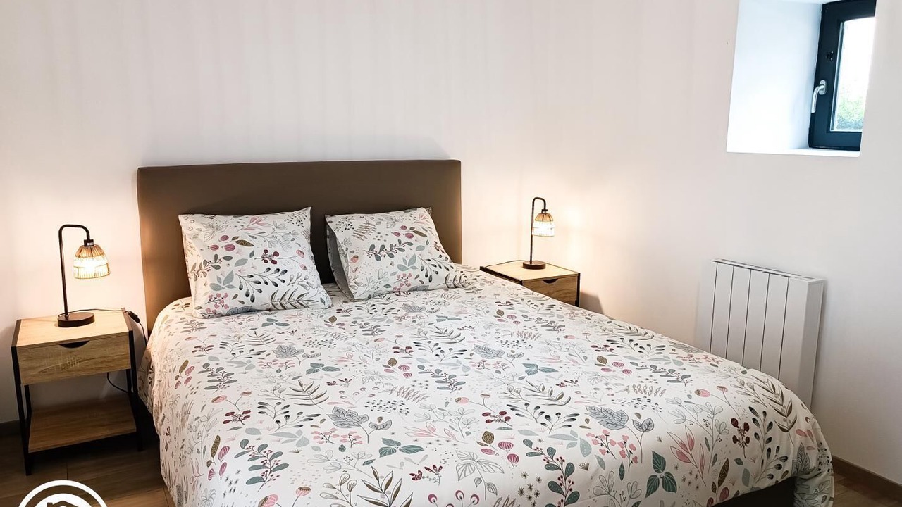 Photo of Bedroom in Thedirac