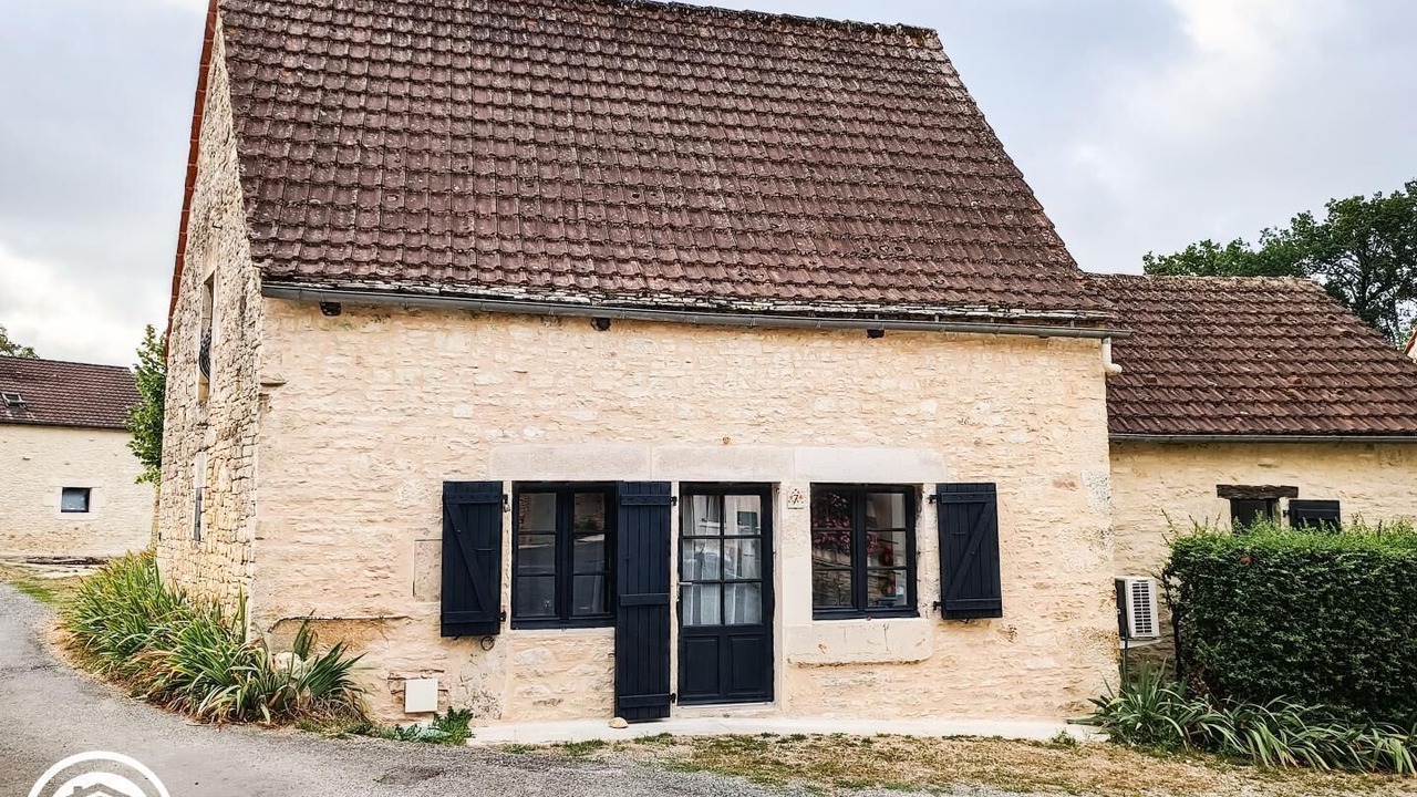 Photo of Outdoor in Thedirac