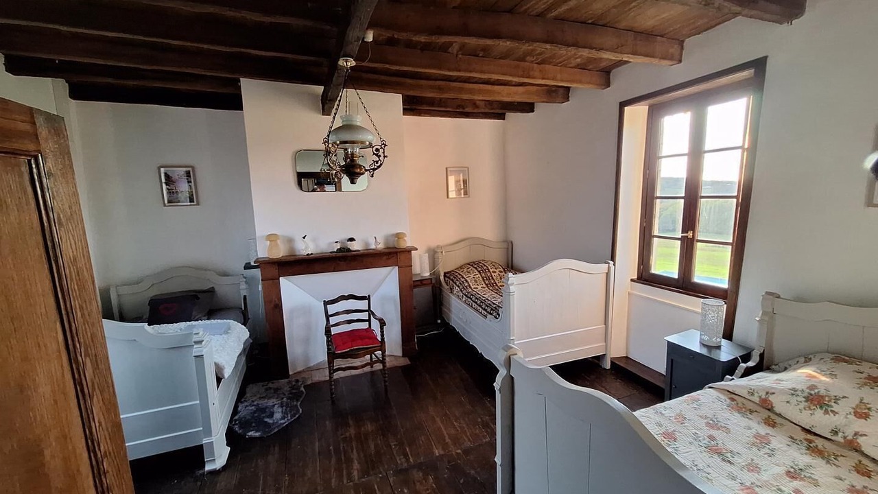 Photo of Bedroom in Degagnac