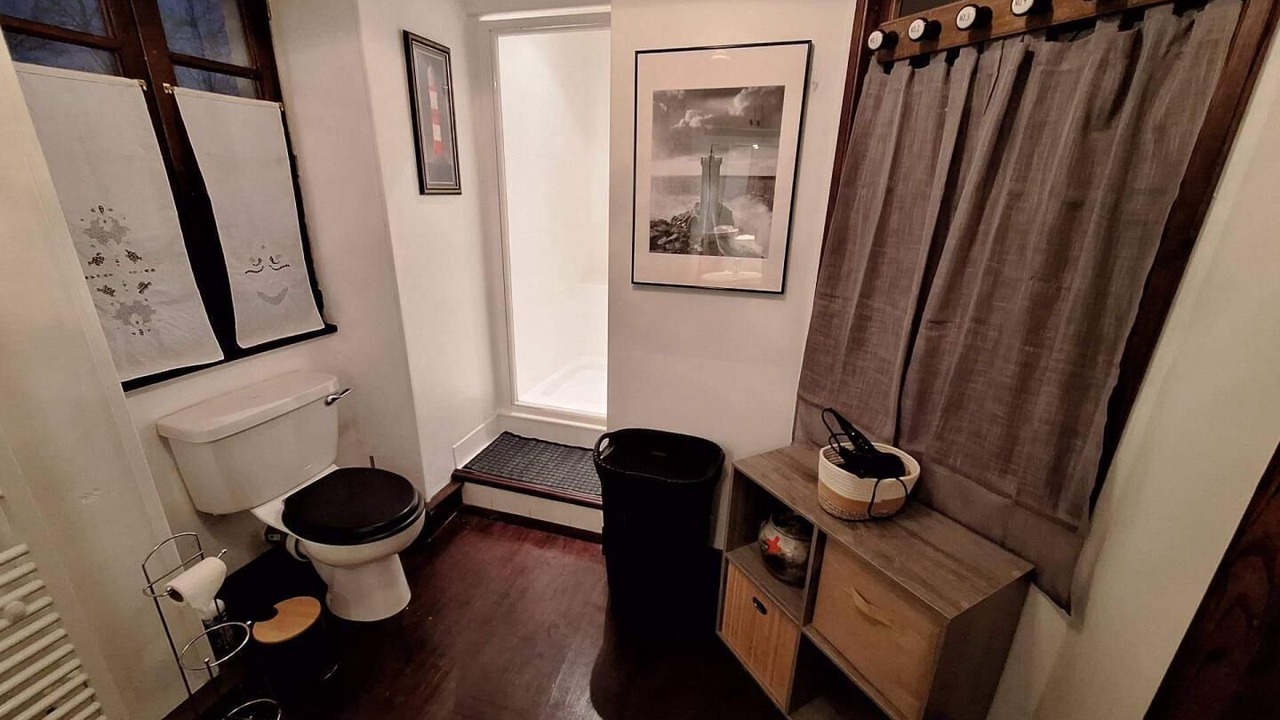 Photo of Bathroom in Degagnac