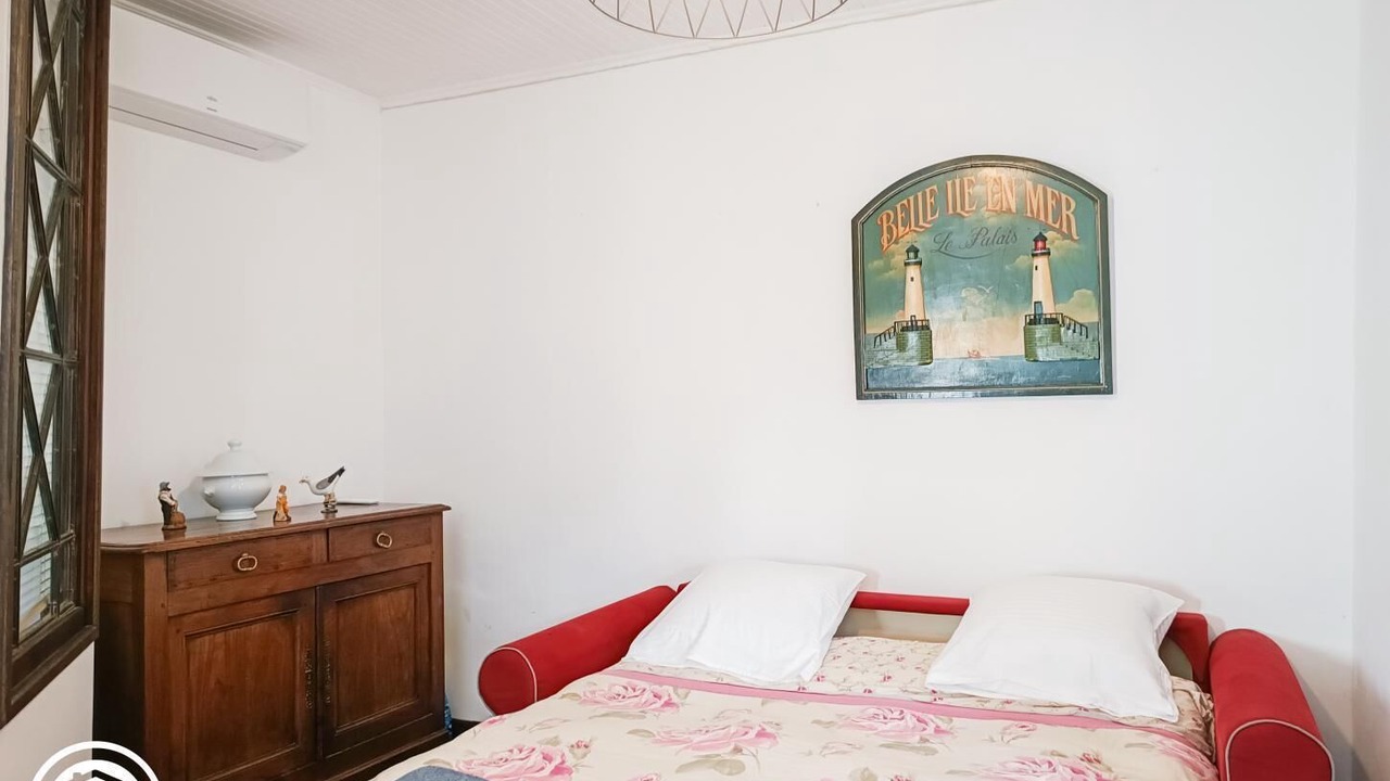 Photo of Bedroom in Degagnac