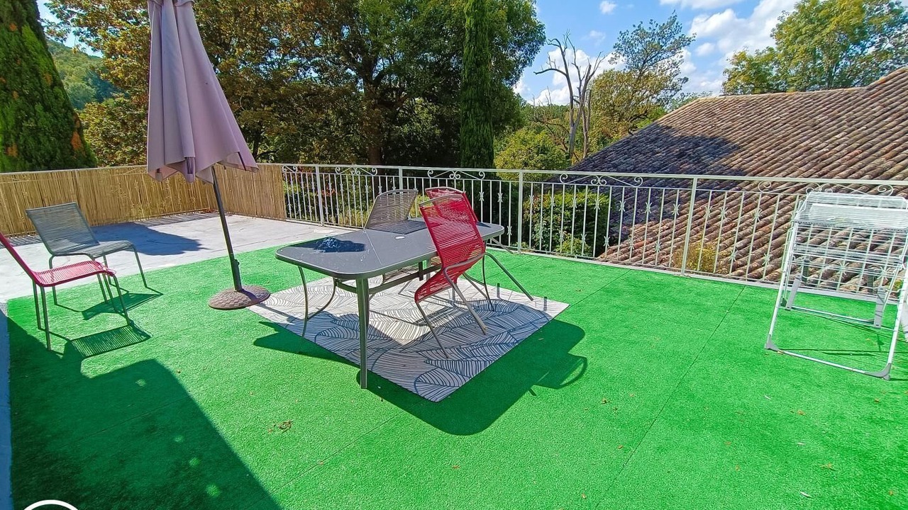Photo of Outdoor in Montlauzun