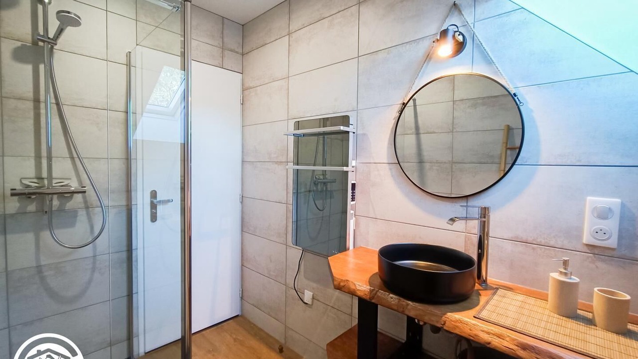 Photo of Bathroom in Saint Sozy