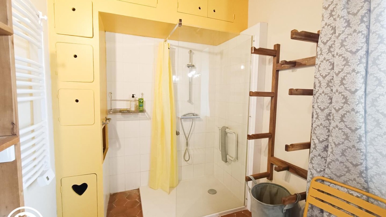 Photo of Bathroom in Cuzance