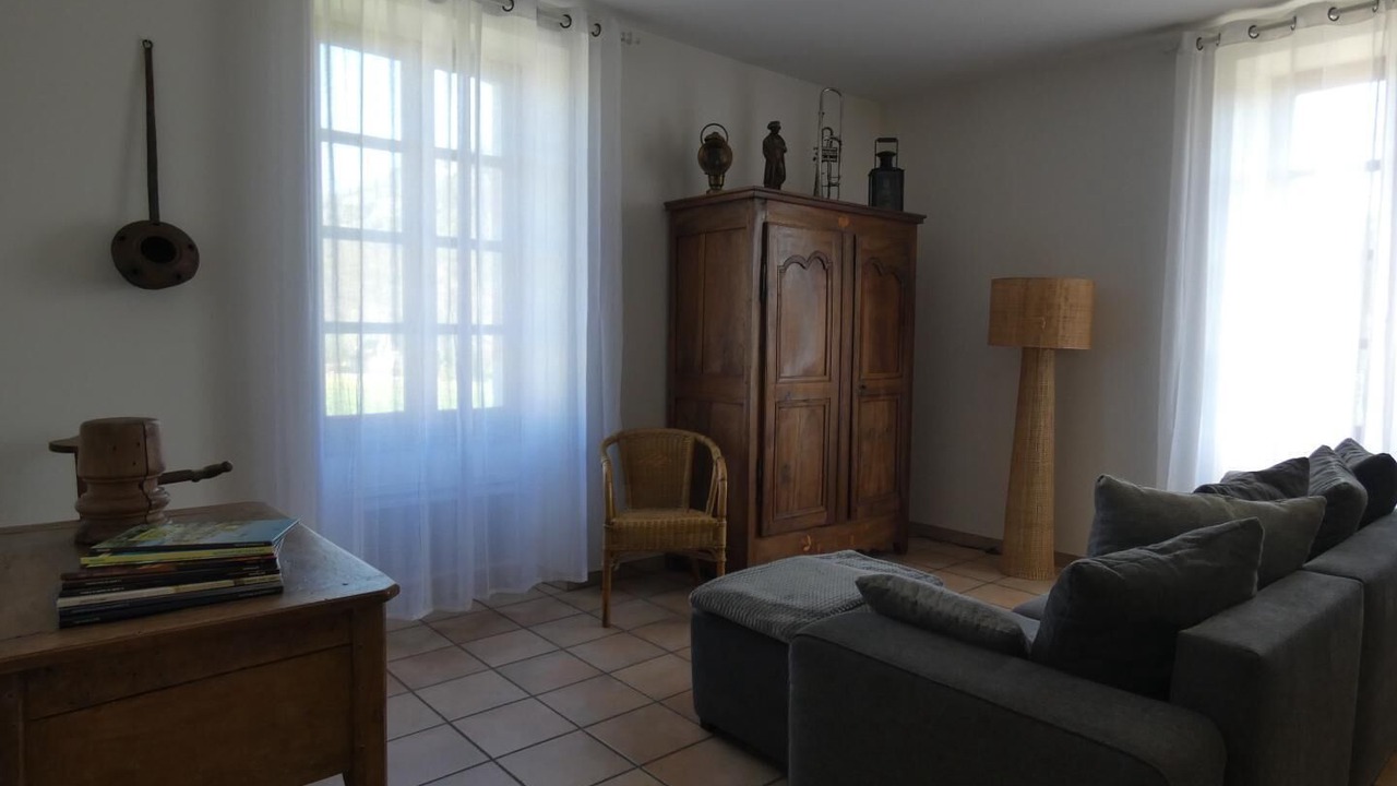 Photo of Livingroom in Brengues