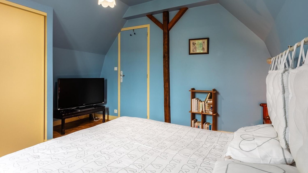 Photo of Bedroom in Puybrun