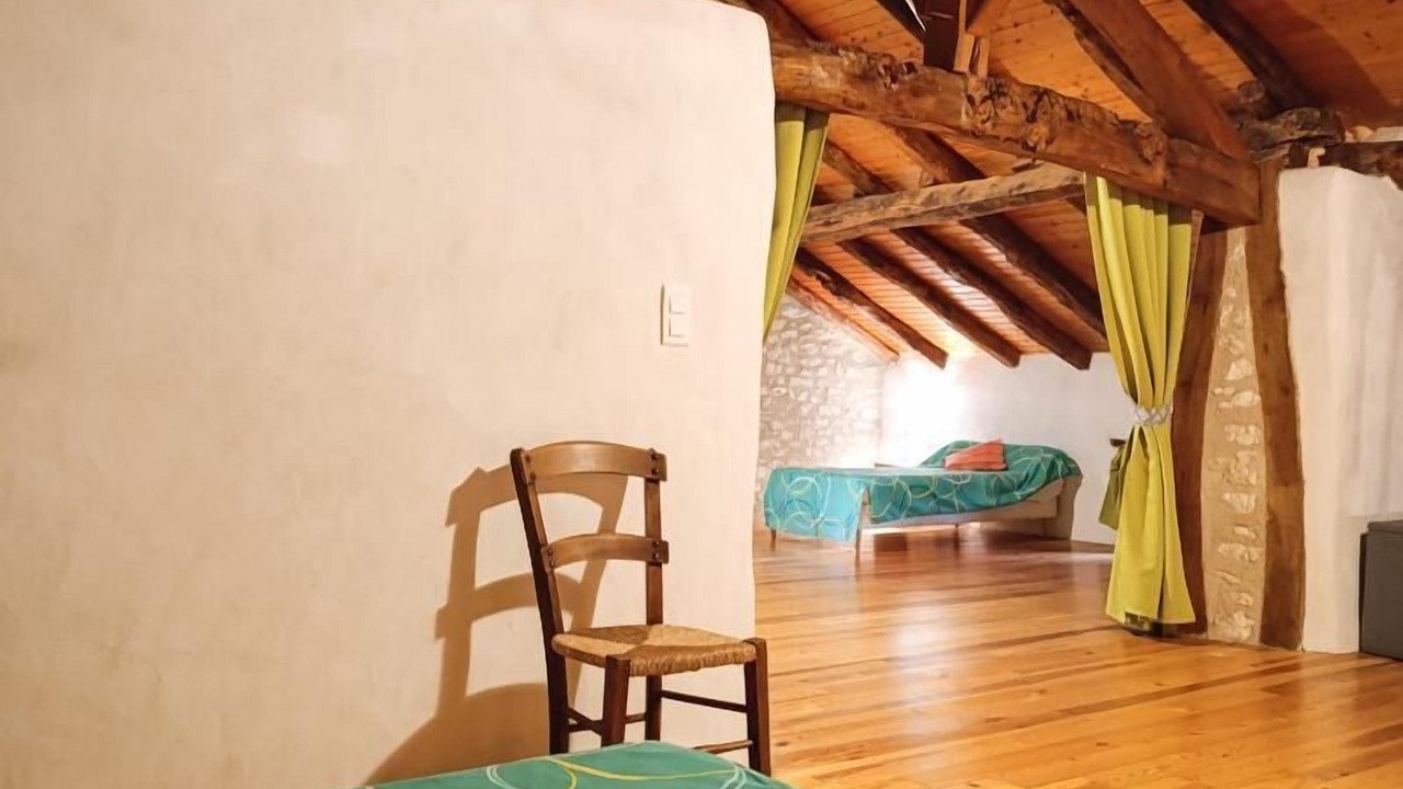Photo of Bedroom in Castelnau-Montratier-Sainte-Alauzie