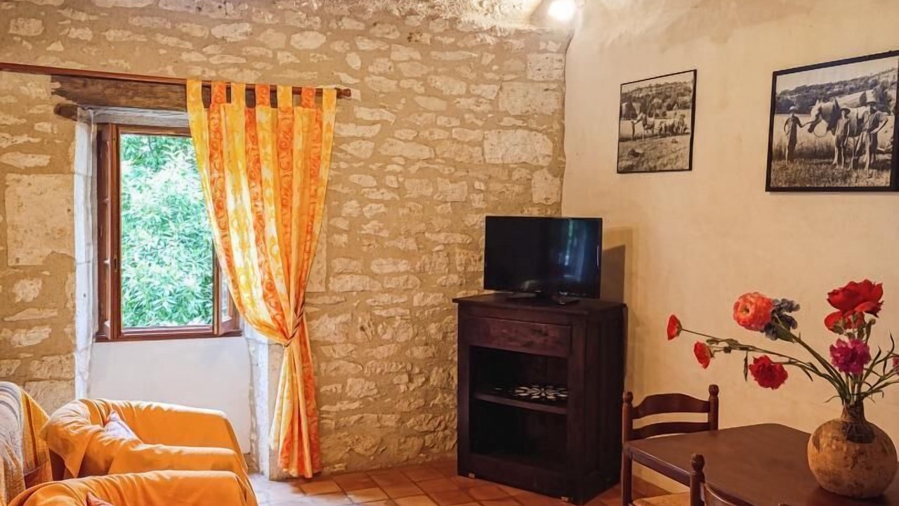 Photo of Livingroom in Castelnau-Montratier-Sainte-Alauzie