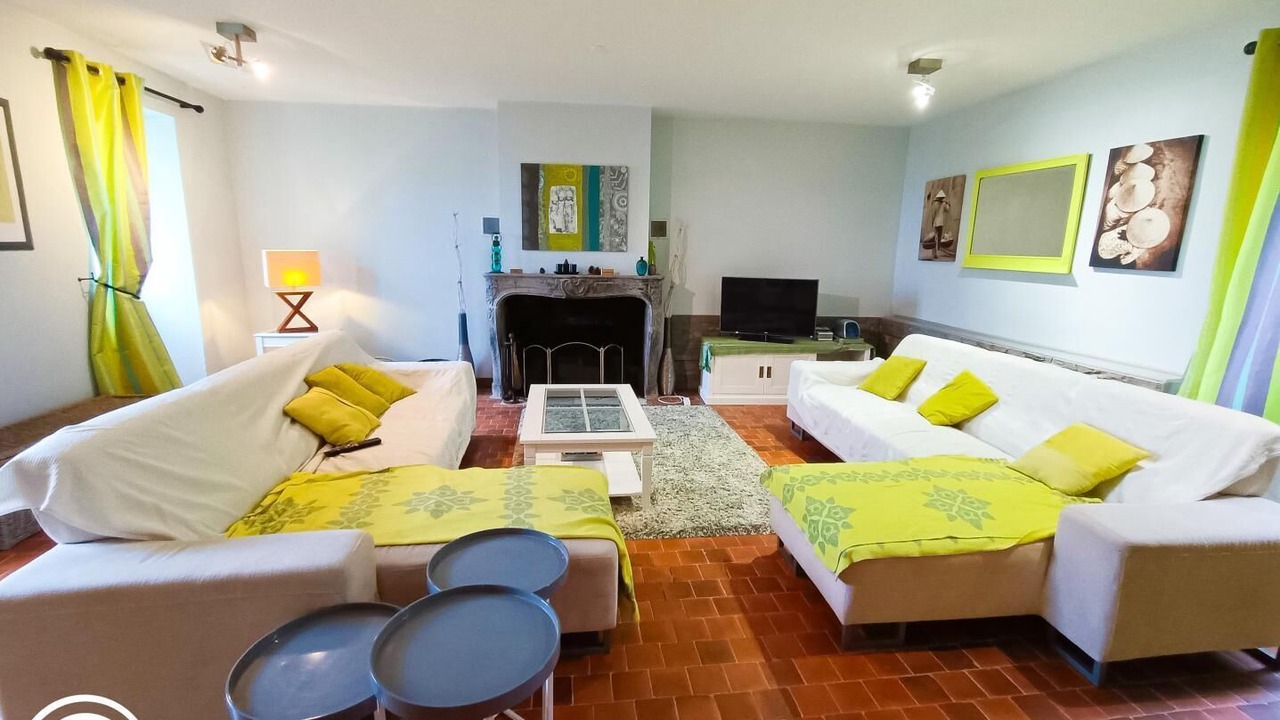 Photo of Livingroom in Fons