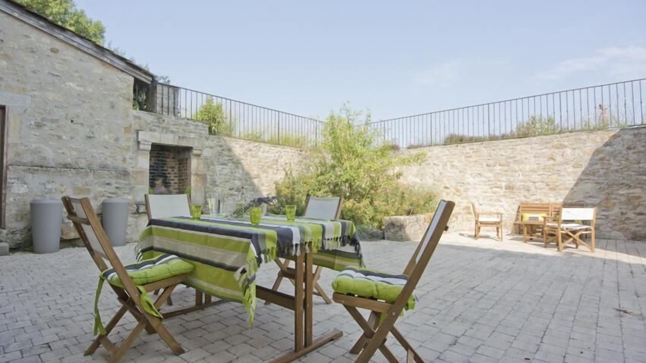 Photo of Outdoor in Fons