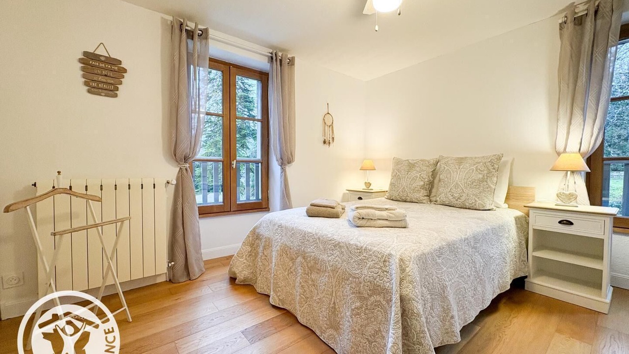 Photo of Bedroom in Saint-Medard
