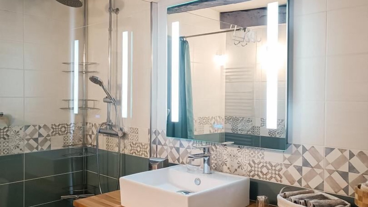 Photo of Bathroom in Saint-Bressou