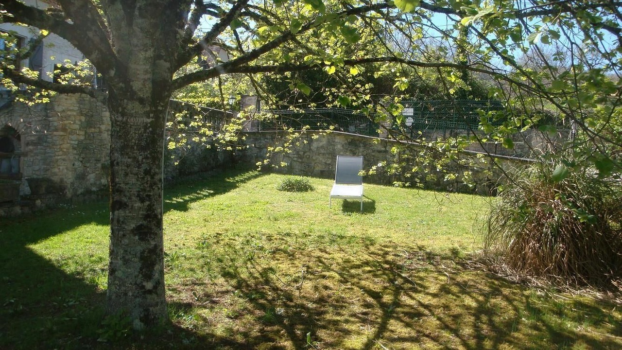 Photo of Outdoor in Martel