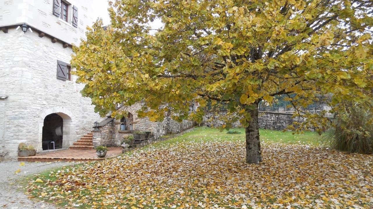 Photo of Outdoor in Martel