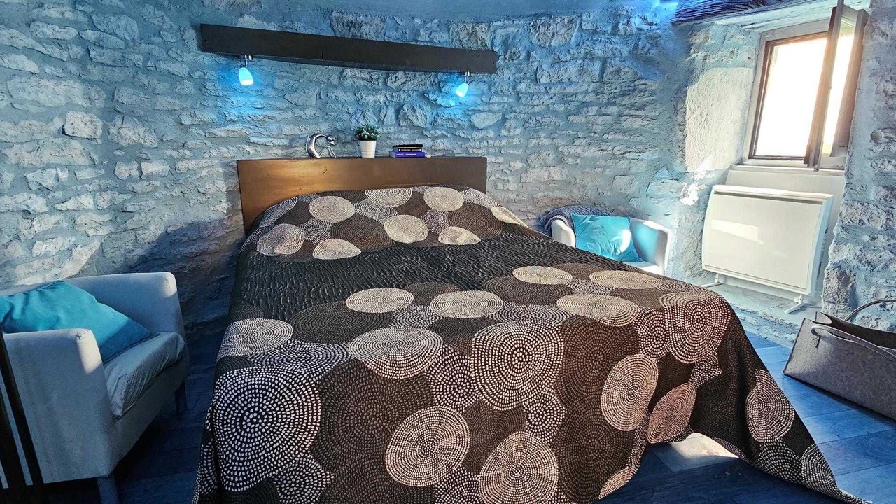Photo of Bedroom in Varaire