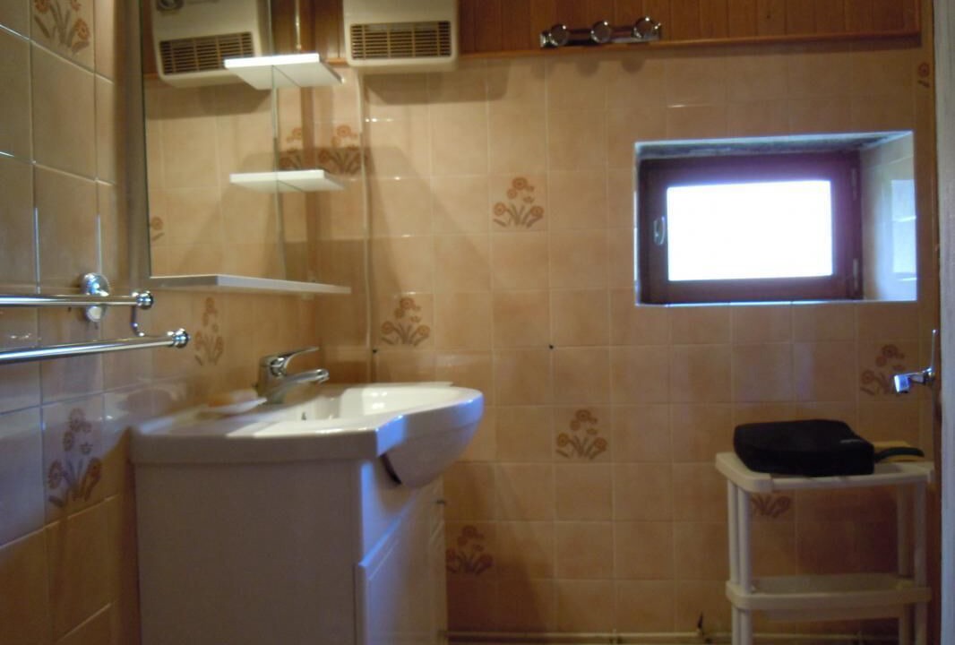 Photo of Bathroom in Brengues