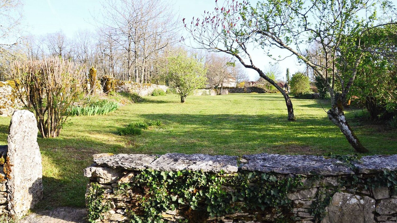 Photo of Outdoor in Montvalent