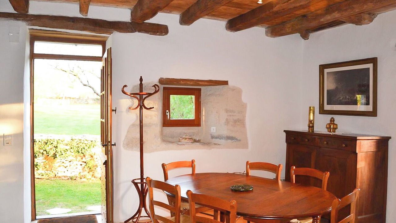 Photo of Others in Montvalent