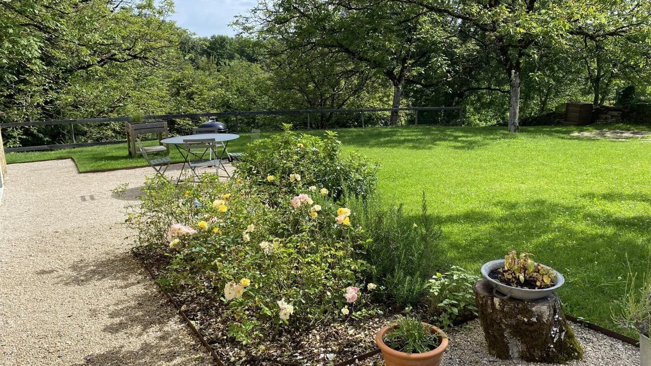 Photo of Outdoor in Thegra