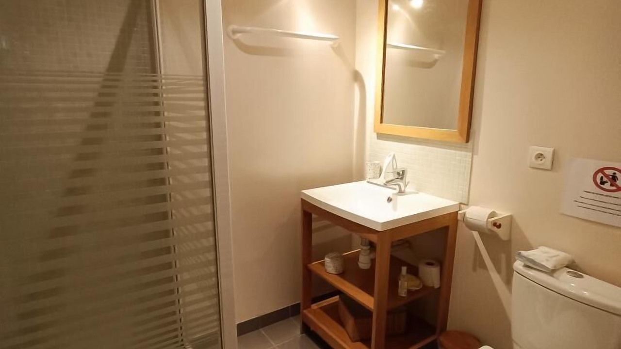 Photo of Bathroom in Lissac-et-Mouret