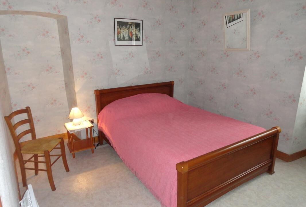 Photo of Bedroom in Saint-Vincent-Rive-d'Olt