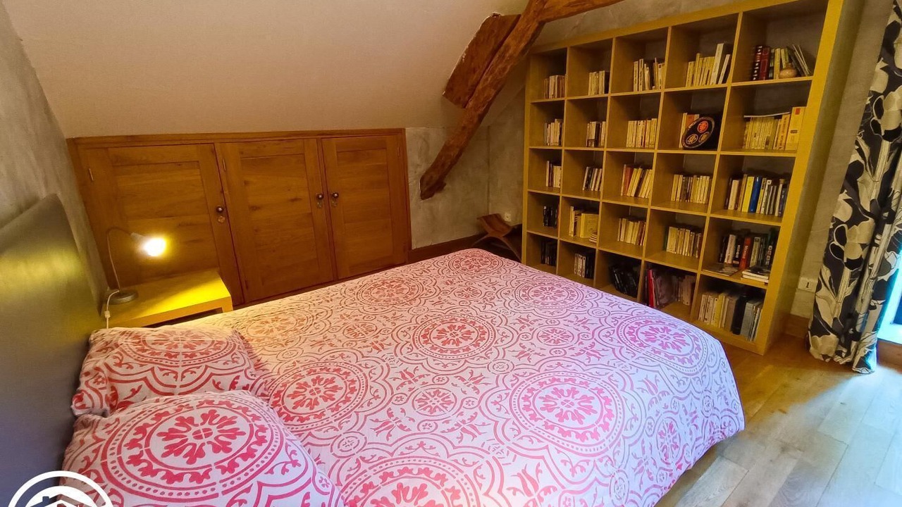 Photo of Bedroom in Degagnac