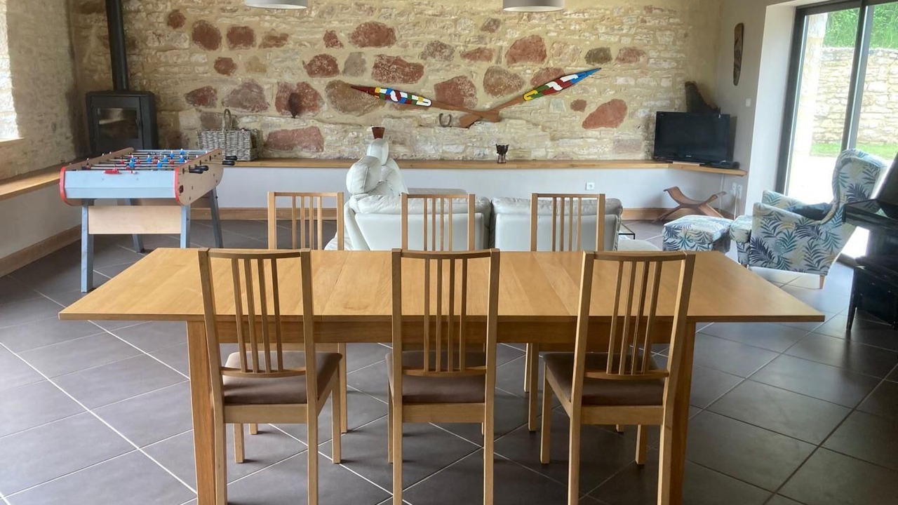 Photo of Bedroom in Degagnac