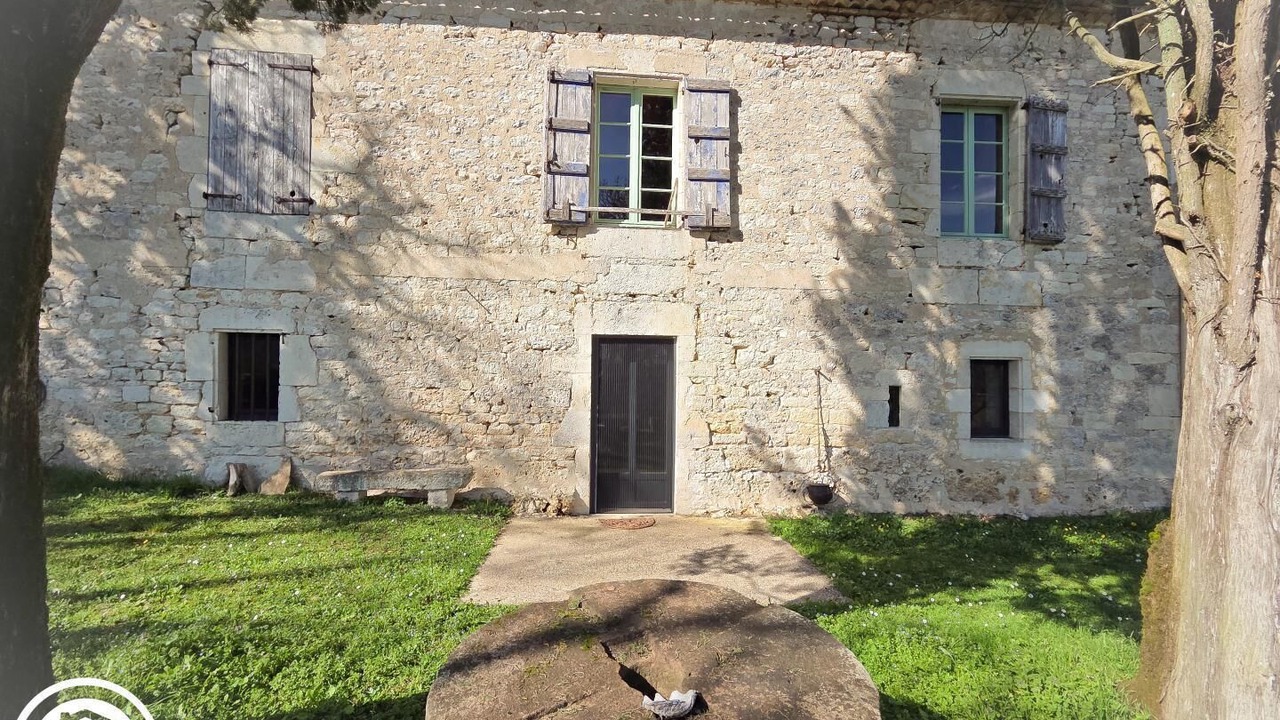 Photo of Outdoor in Belmontet