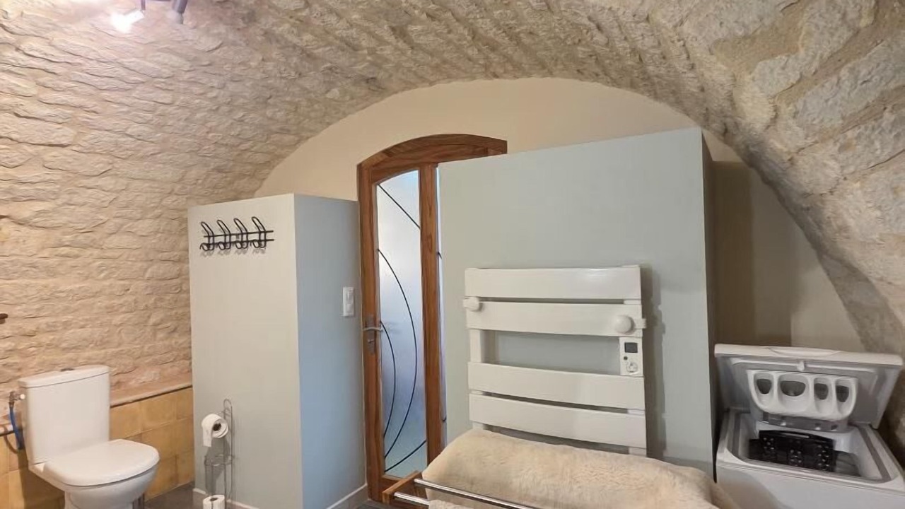 Photo of Bathroom in Belmontet