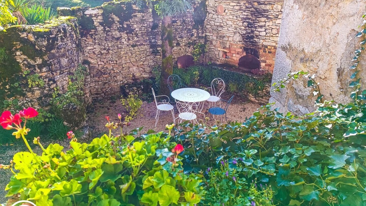 Photo of Outdoor in Grealou