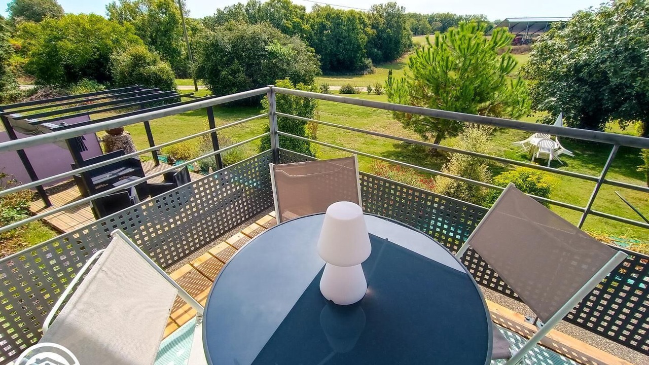 Photo of Outdoor in Saux