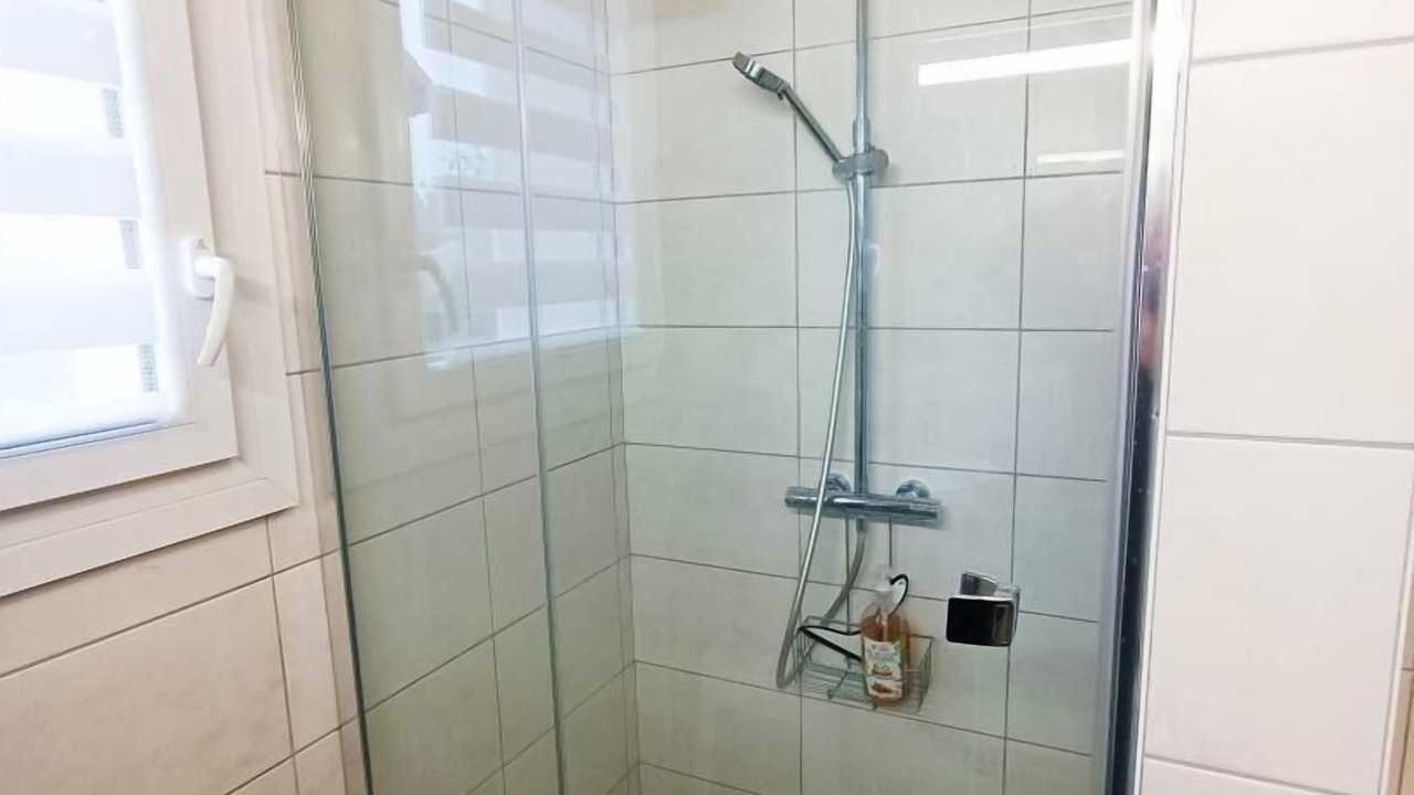 Photo of Bathroom in Vayrac