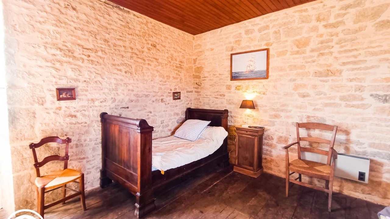 Photo of Bedroom in Cuzance