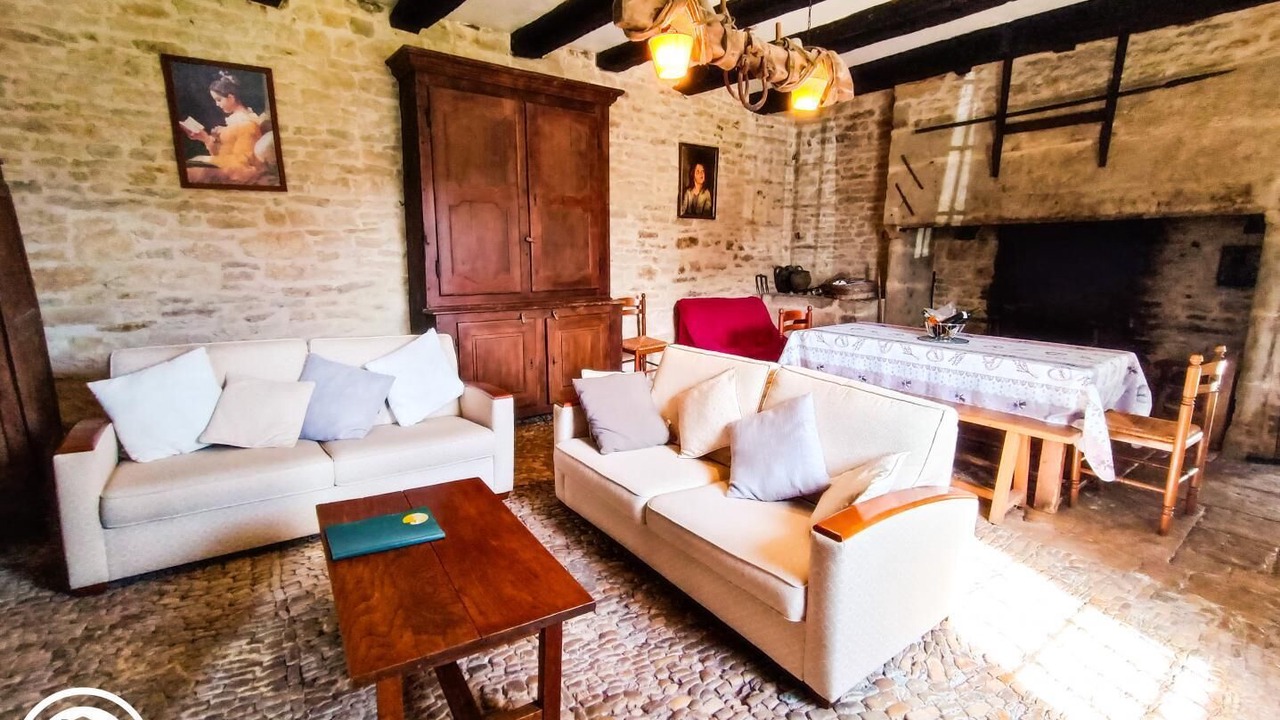 Photo of Livingroom in Cuzance