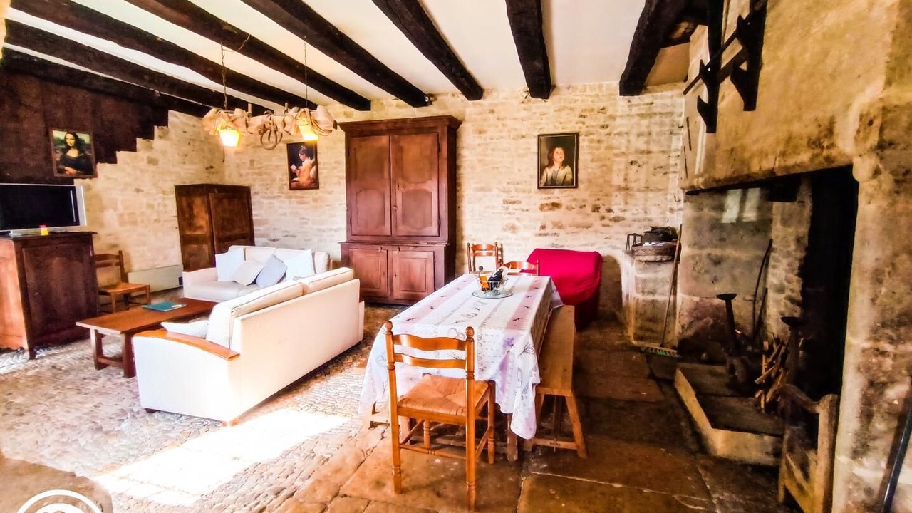 Photo of Livingroom in Cuzance