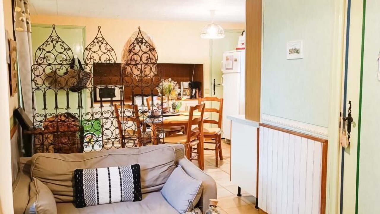 Photo of Livingroom in Saint-Denis-les-Martel