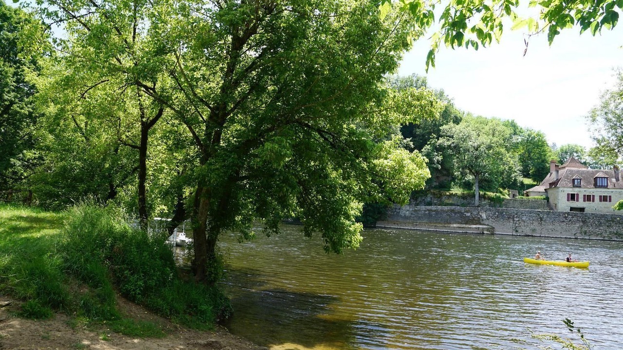 Photo of Bedroom in Creysse