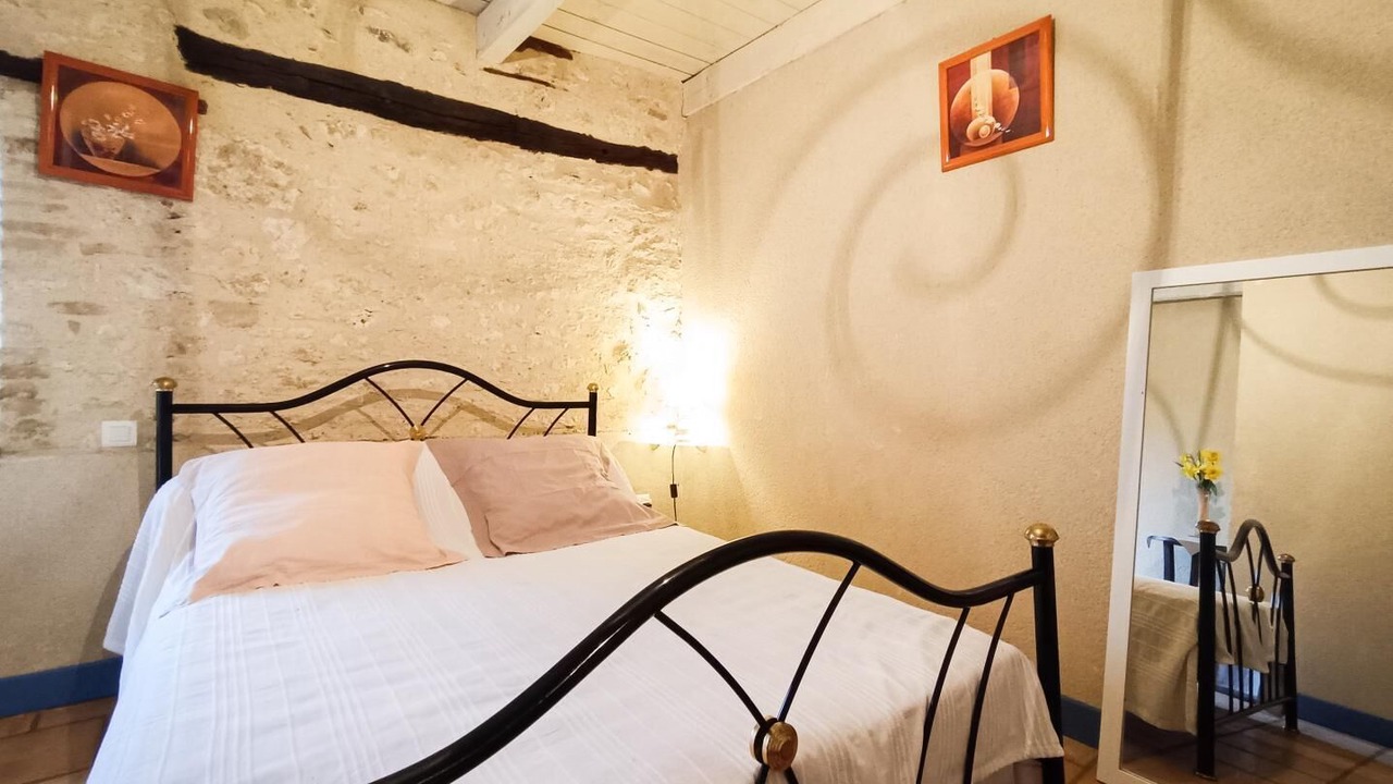 Photo of Bedroom in Castelnau-Montratier-Sainte-Alauzie