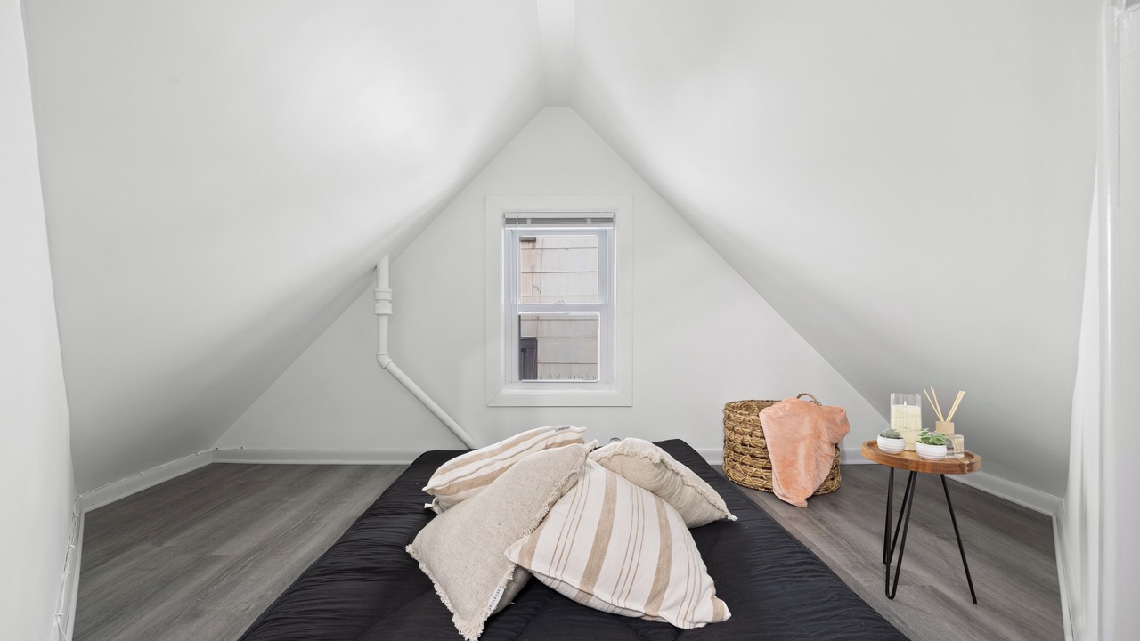 Photo of Others in White Plains