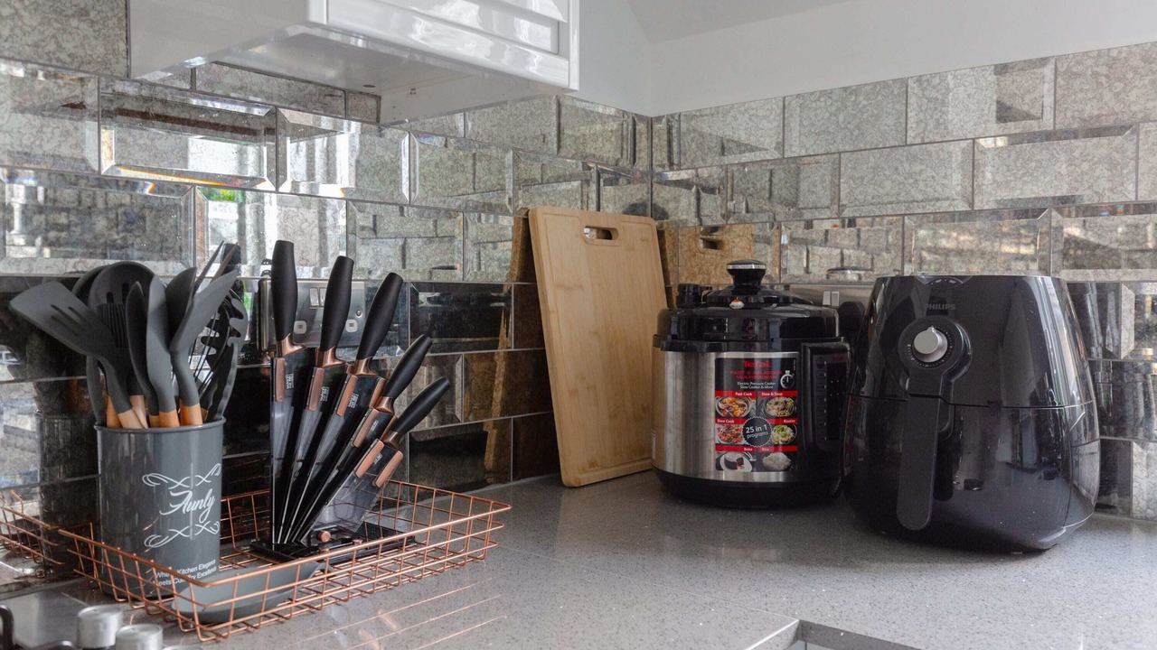 Photo of Kitchen in Brondesbury Park