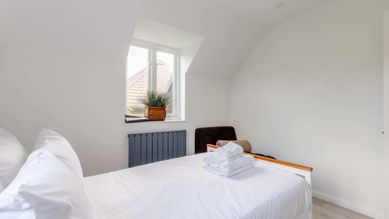 Photo of Bedroom in Brondesbury Park
